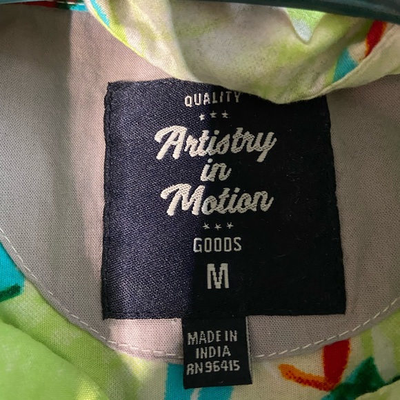 Shirt - Picture 2 of 3